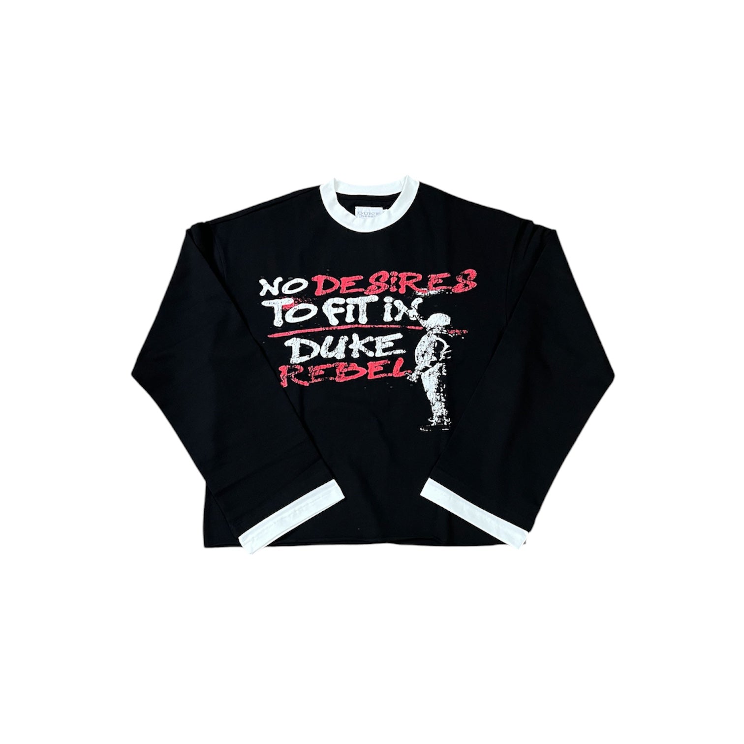 NO DESIRES TO FIT IN TEE
